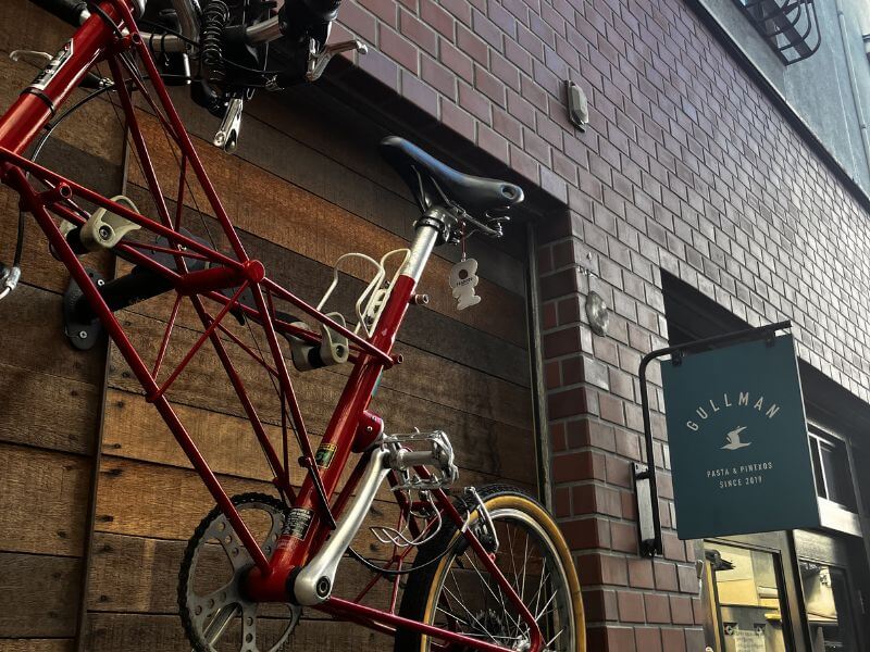 外観ドアはこちら