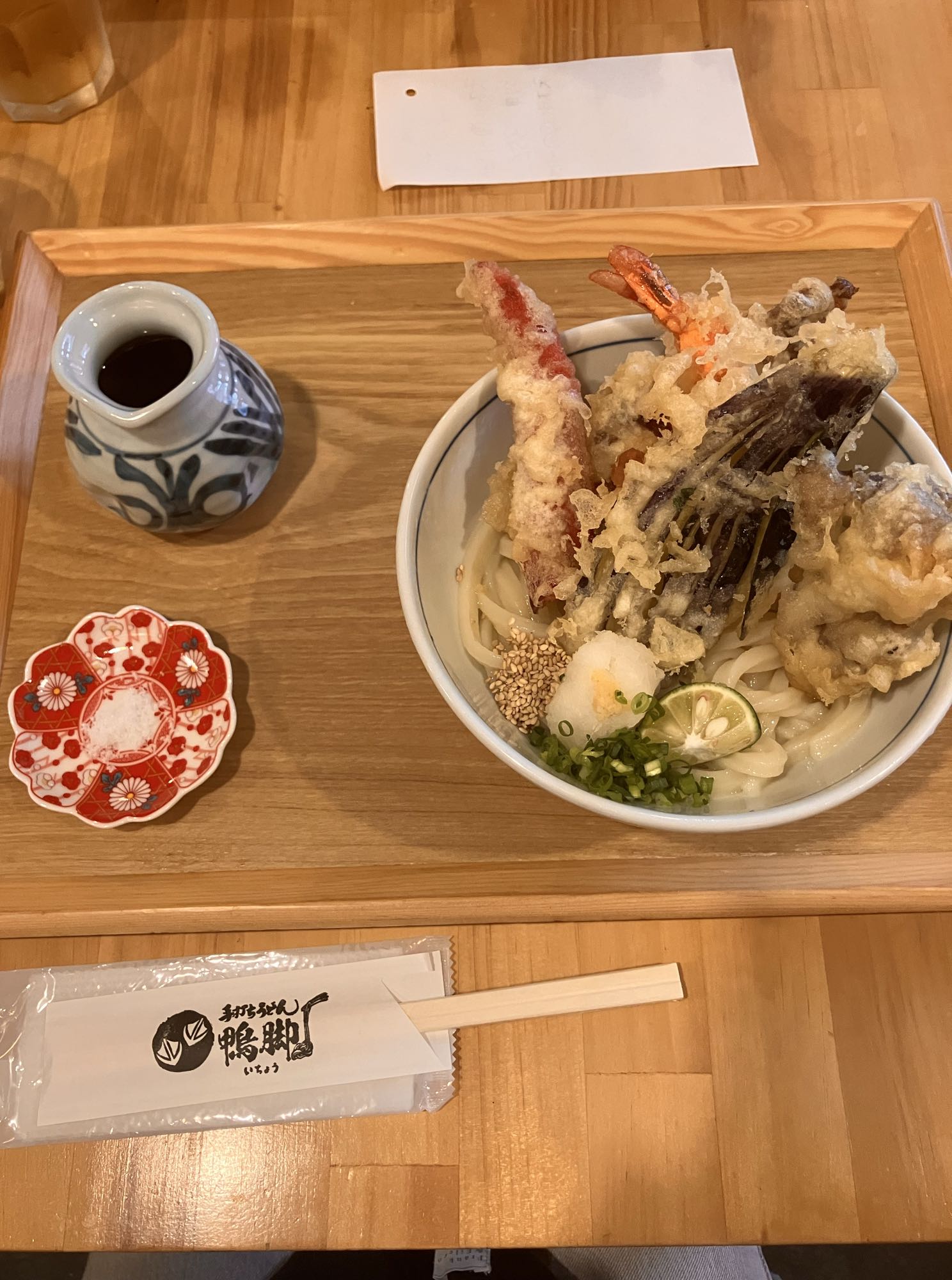 手打ちうどん鴨脚の天ぷらおろしぶっかけ
