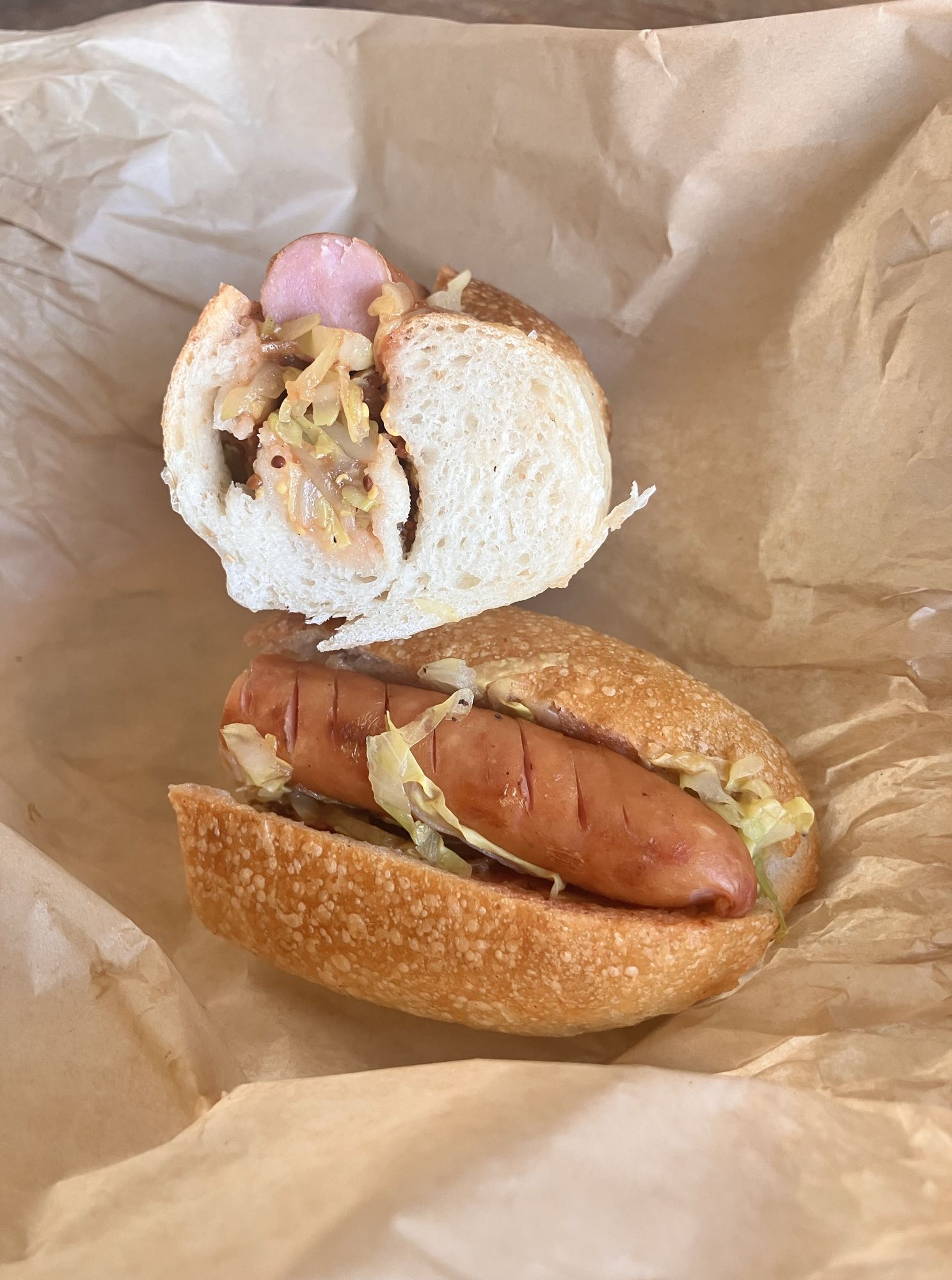 smilingly bagelの春キャベツのドッグ