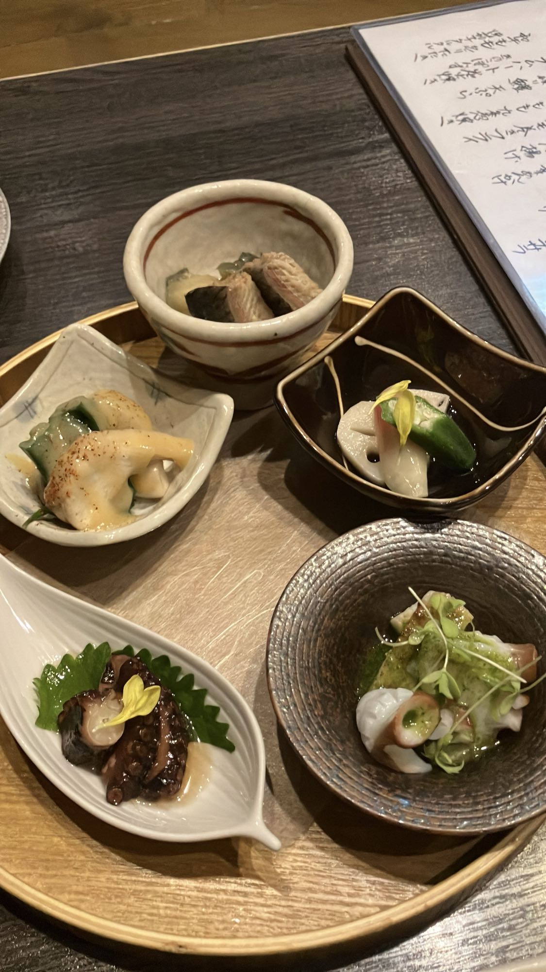 うしのほねあなざの名代おばんざい五種盛り合わせ
